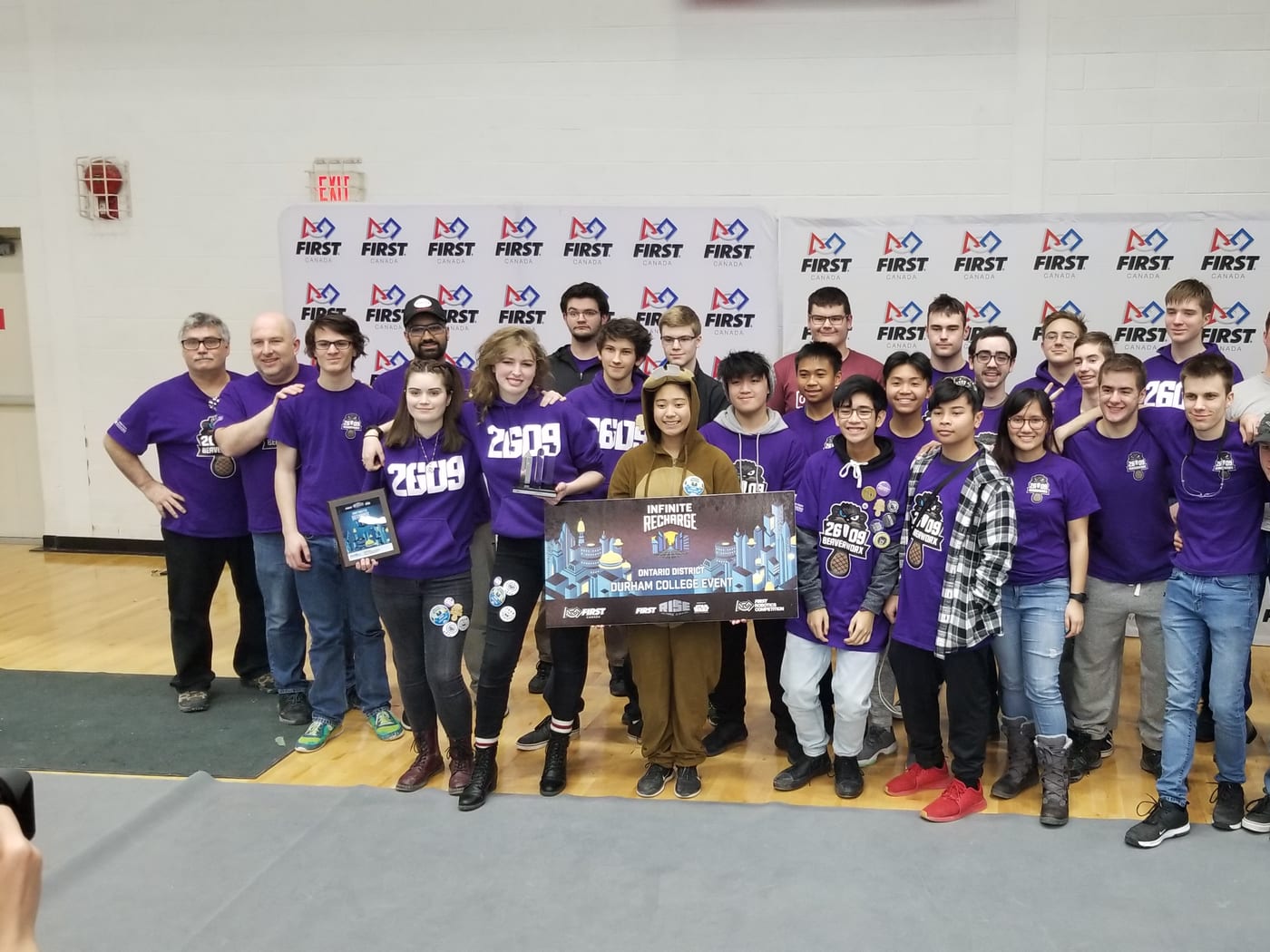 Team 2609 Beaverworx with an award at a district event